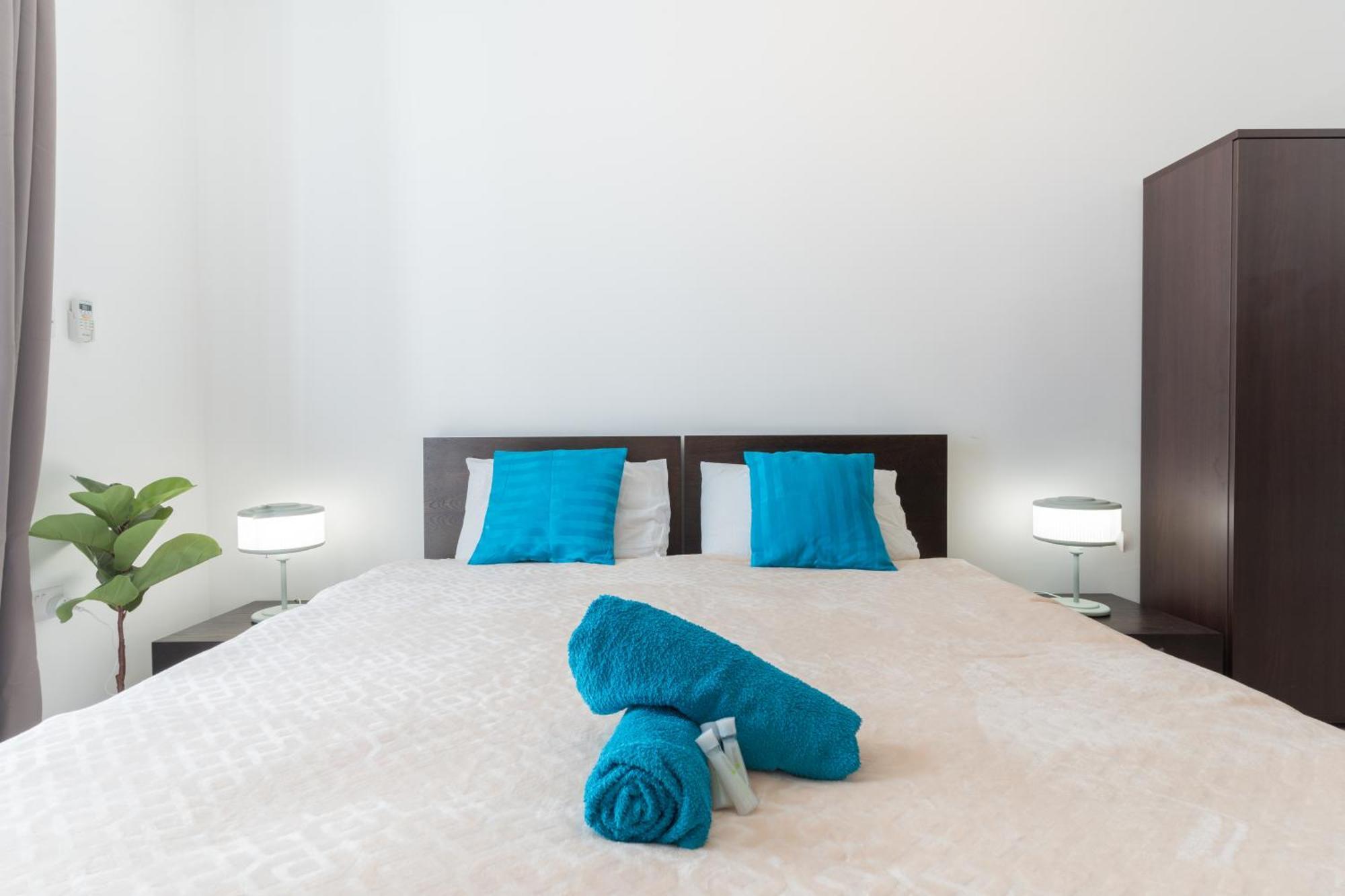 Apartment 2 Bedroom In St Julians Prime Location In Paceville 3 By Vaganza